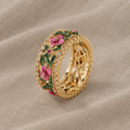 Handgefertigter Ring mit botanischem Akzent