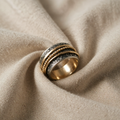 Antike Gold-Silber Eleganz