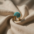 Bohemian Ring mit türkisfarbenem Stein und mehreren Schichten