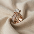 Luxuriöser Kristall-Statement-Ring