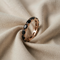 Minimalistischer Onyx Goldring