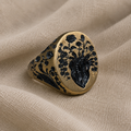 Eleganz des blauen Rings