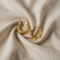 Klarer Ohrschmuck