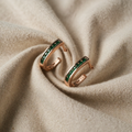 Elegante grüne Kristallohrringe