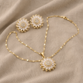 Zweifarbiges Sonnenblumen Set mit Zirkonia-Blütenblättern