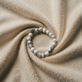 Armband mit natürlichen Edelsteinen und Fuss- sowie Herzanhänger – Handgefertigtes Design