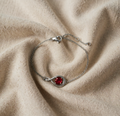 Armband aus Weissgold „Infinity“ mit Rubin